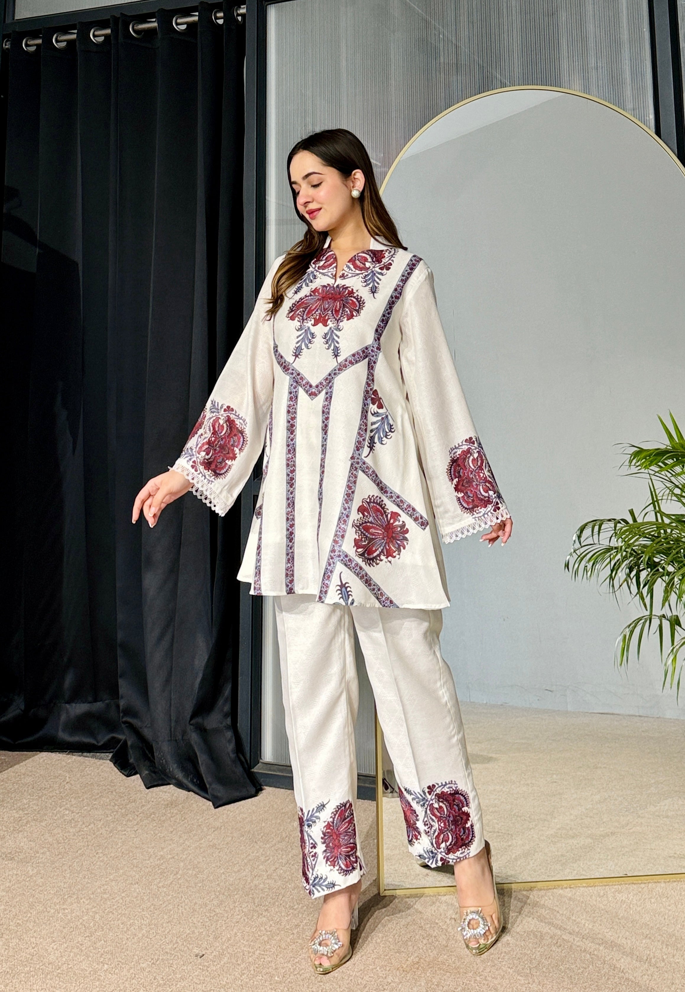 Rangrez 🌸 Floral 2-Piece Kurta Set